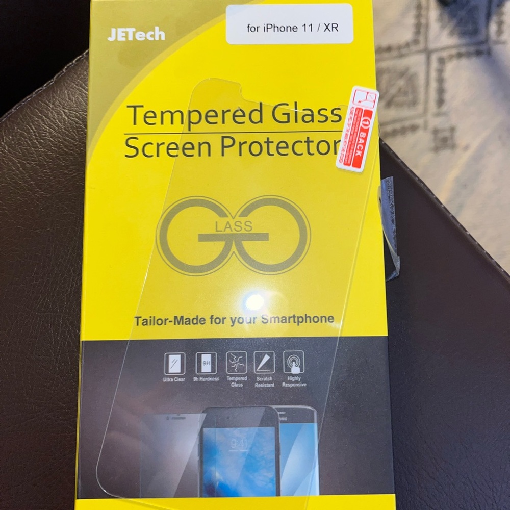 iPhone screen protector